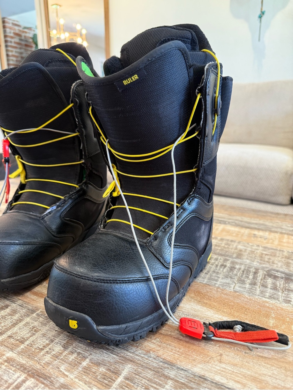 Burton Men's Ruler Wide Snowboard Boots